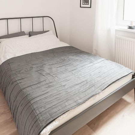 Apartamenty Pamiatkowa 11, 2 Rooms, Self Check In 24H Poznań Buitenkant foto