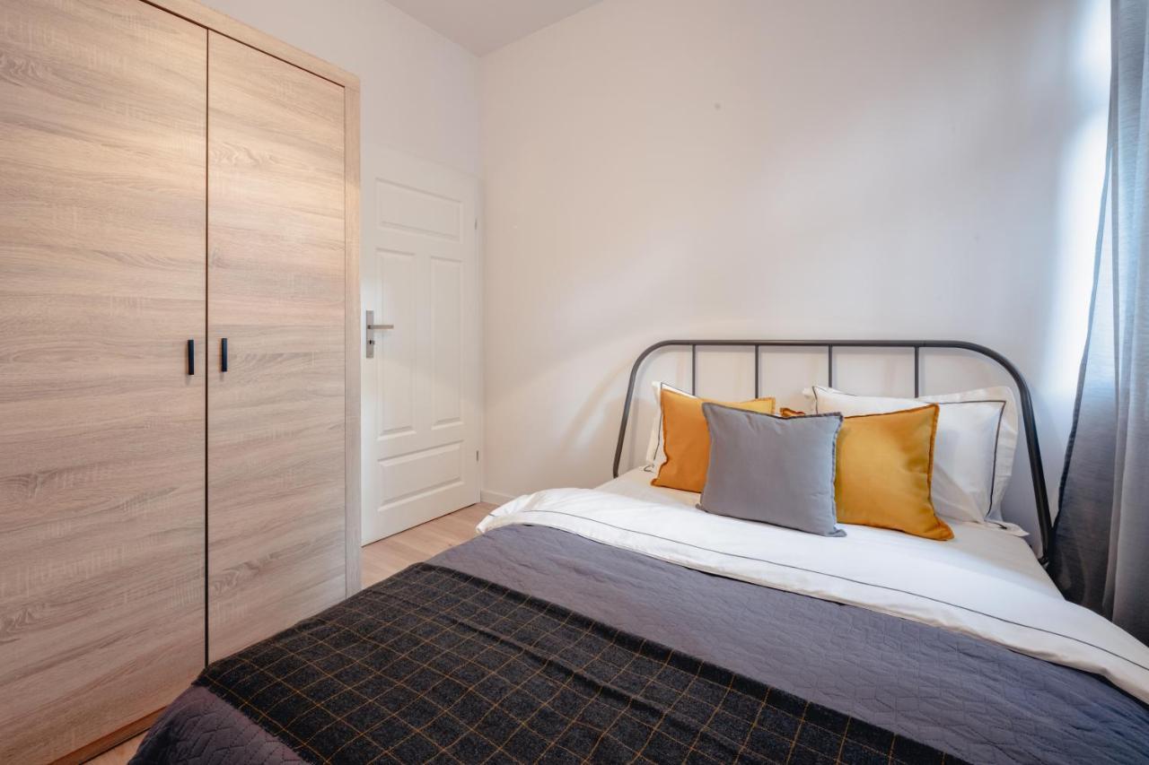 Apartamenty Pamiatkowa 11, 2 Rooms, Self Check In 24H Poznań Buitenkant foto