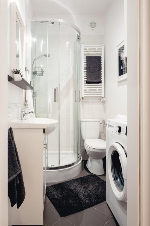 Apartamenty Pamiatkowa 11, 2 Rooms, Self Check In 24H Poznań Buitenkant foto