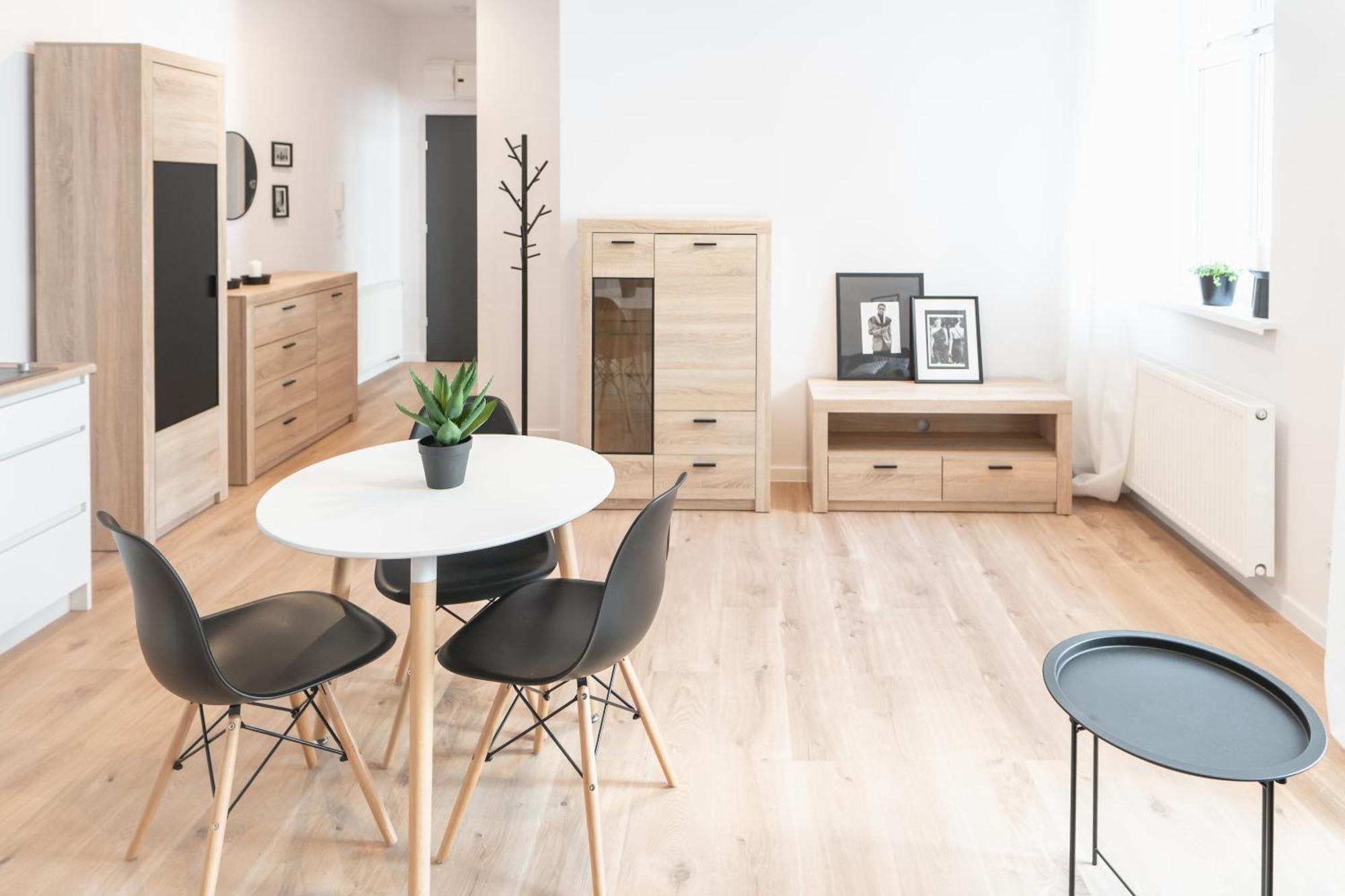Apartamenty Pamiatkowa 11, 2 Rooms, Self Check In 24H Poznań Buitenkant foto