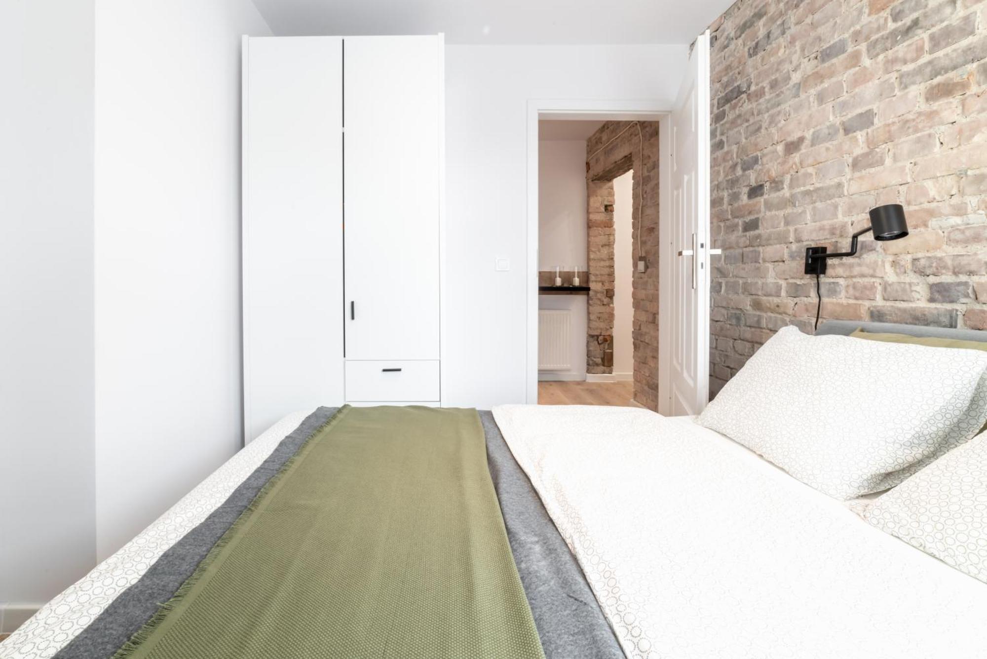 Apartamenty Pamiatkowa 11, 2 Rooms, Self Check In 24H Poznań Buitenkant foto